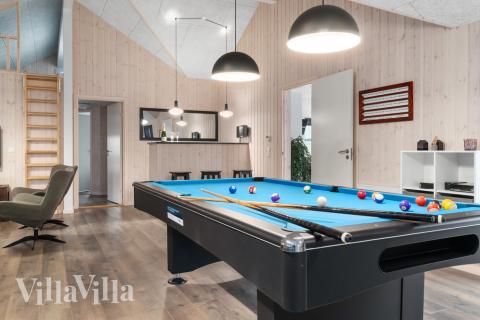 Aktivitetsrom i luksushus nr. 727 med 9 soverom og plass til 24 personer.