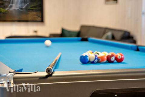 Konkurrer i feriehusets aktivitetsrom når dere besøker luksushus nr. 732 i Tyskland.