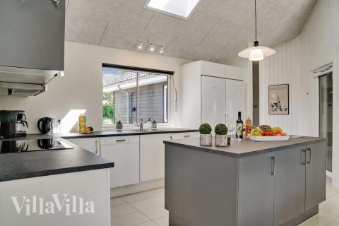 Kjøkkenet i luksushus nr. 503 er godt innrettet.