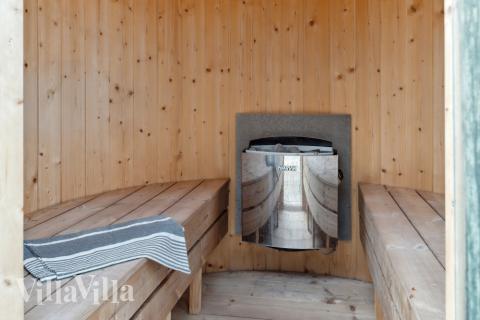 Nyt varmen i badstuen i luksushus nr. 511 til 14 personer