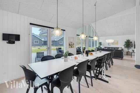 Oppholdsrom med plass til 16 i luksushus nr. 513.