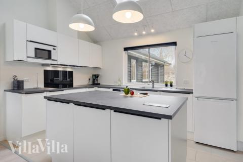 Kjøkkenet i luksushus nr. 509 er godt innrettet.