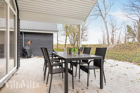 Luksushus nr. 507 har en deilig terrasse med gode hagemøbler til 18 personer.