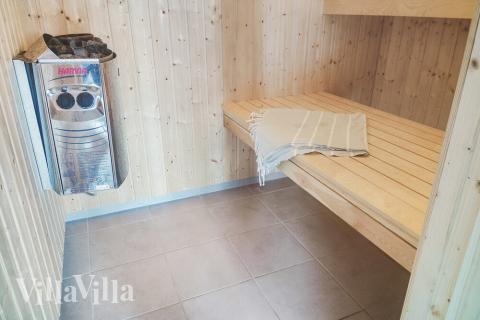 Nyt varmen i badstuen i luksushus nr. 506 til 18 personer