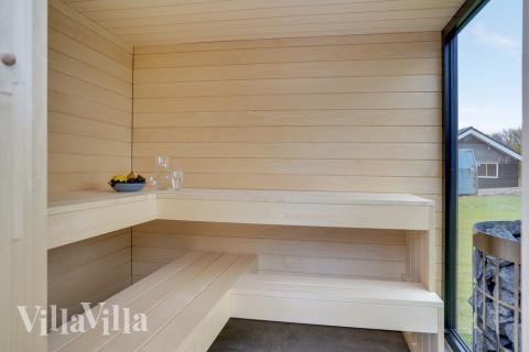 Nyt varmen i badstuen i luksushus nr. 521 til 16 personer