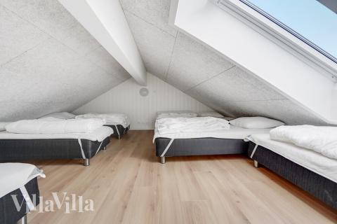 Noen av de 26 soveplassene i luksushus nr. 496 finnes på hems