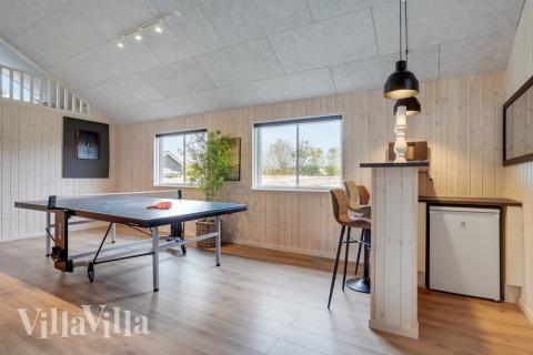 Konkurrer i feriehusets aktivitetsrom når dere besøker luksushus nr. 508 i Sydjylland.