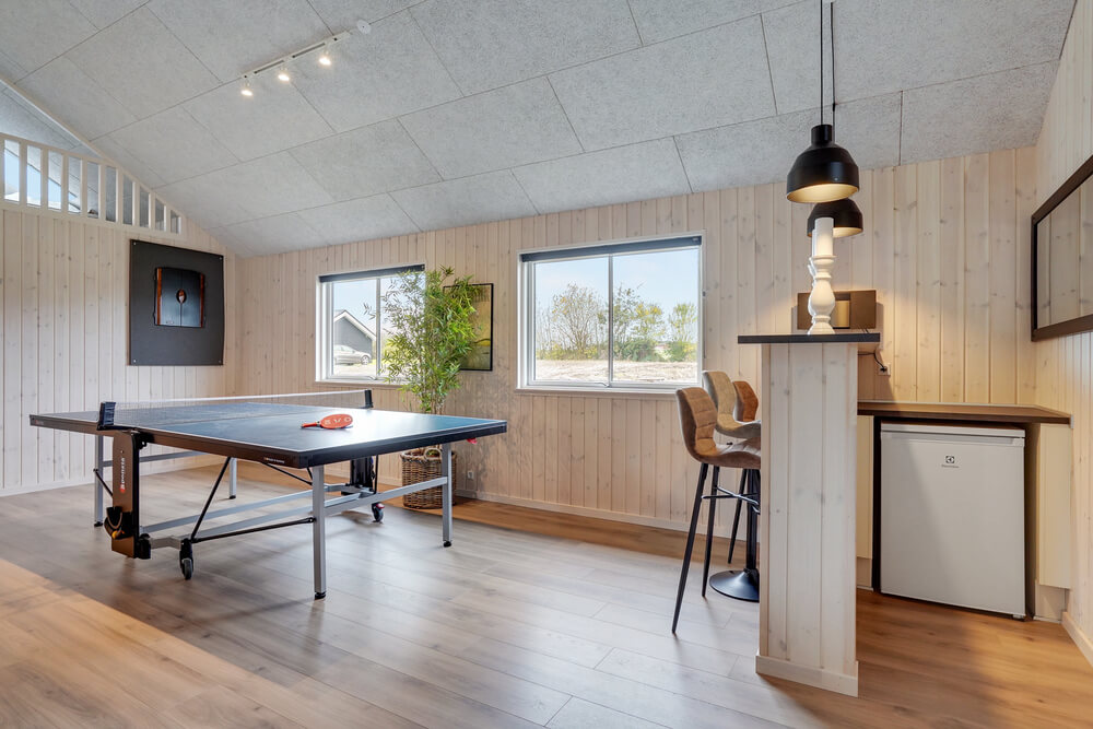 Konkurrer i feriehusets aktivitetsrom når dere besøker luksushus nr. 508 i Sydjylland.