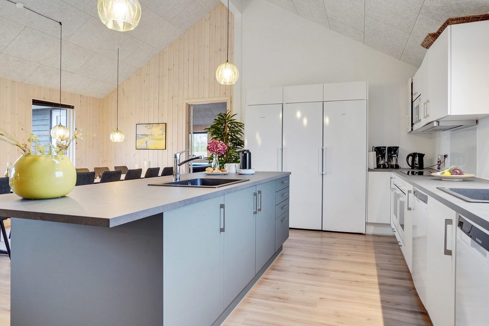 Kjøkkenet i luksushus nr. 508 er fullt utstyrt så dere lett kan lage mat til 20 personer.