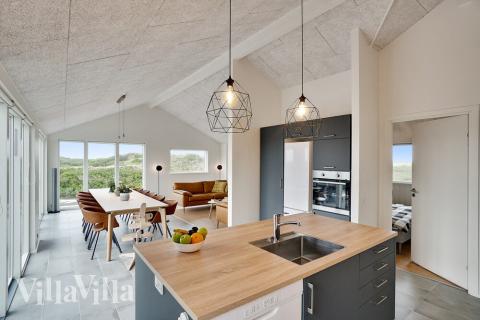 Kjøkkenet i luksushus nr. 514 er fullt utstyrt så dere lett kan lage mat til 10 personer.