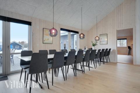 Oppholdsrom med plass til 20 i luksushus nr. 526.