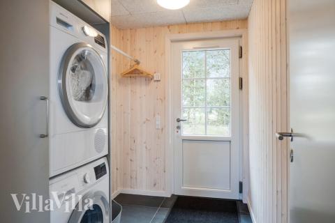 Det romslige inngangspartiet til luksushus nr. 518 i Vestjylland