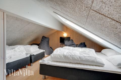 Noen av de 18 soveplassene i luksushus nr. 488 finnes på hems