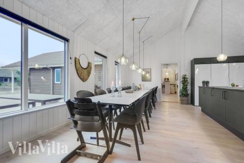 Oppholdsrom med plass til 20 i luksushus nr. 532.