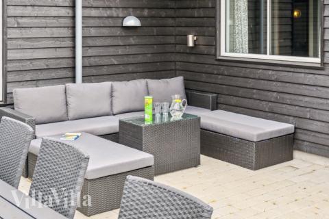 Stor terrasse i luksushus nr. 532 i Lolland/Falster/Møn.