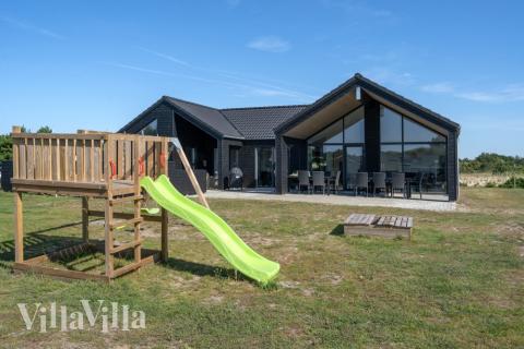 Stort utvalg av utendørsaktiviteter ved luksushus nr. 533 i Vestjylland.