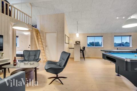 Konkurrer i feriehusets aktivitetsrom når dere besøker luksushus nr. 529 i Nordjylland.