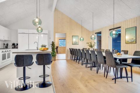 Oppholdsrom med plass til 20 i luksushus nr. 529.