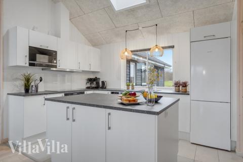 Kjøkkenet i luksushus nr. 524 er godt innrettet.