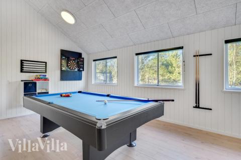 Aktivitetsrom i luksushus nr. 536 med 7 soverom og plass til 18 personer.