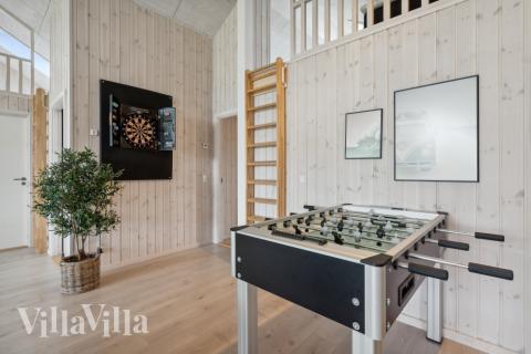 Aktivitetsrom i luksushus nr. 535 med 8 soverom og plass til 20 personer.