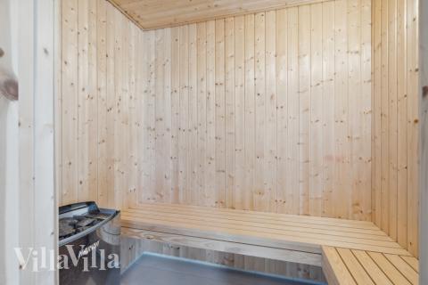 Nyt varmen i badstuen i luksushus nr. 535 til 20 personer