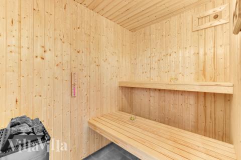 Luksushus nr. 539 er blant annet utstyrt med en deilig badstue.