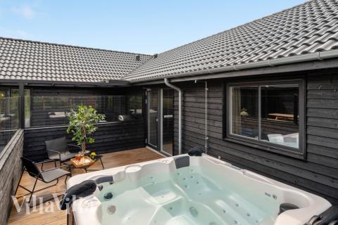 Luksushus nr. 546 har bl.a. et deilig boblebad