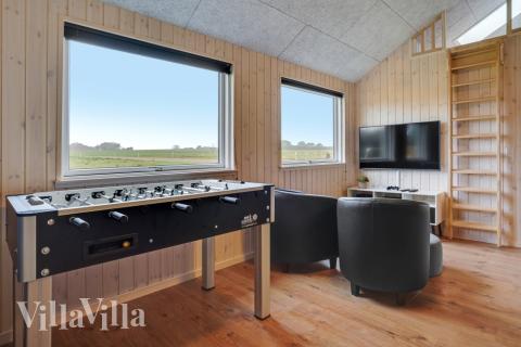 Aktivitetsrom i luksushus nr. 544 med 5 soverom og plass til 14 personer.