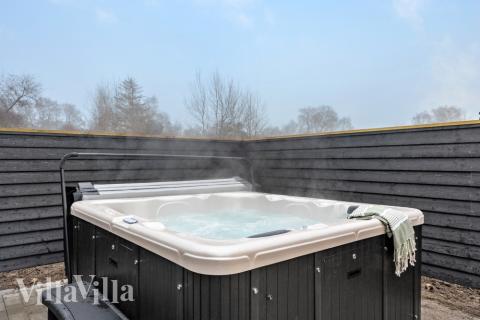 Nyt varmen i boblebadet i luksushus nr. 549 i Nordsjælland