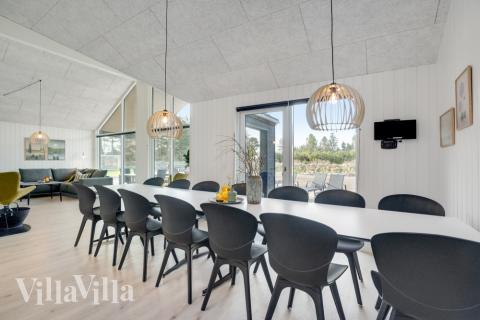 Oppholdsrom med plass til 14 i luksushus nr. 540.