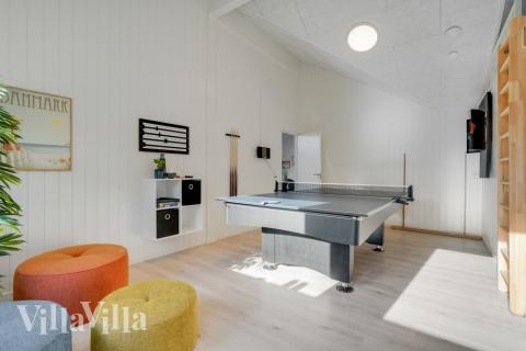 Aktivitetsrom i luksushus nr. 540 med 5 soverom og plass til 14 personer.