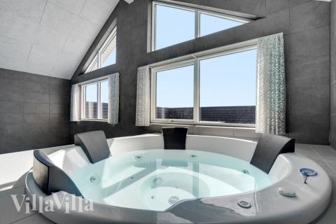 Luksushus nr. 547 har bl.a. et deilig boblebad