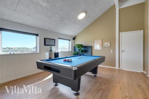 Aktivitetsrom i luksushus nr. 558 med 7 soverom og plass til 18 personer.