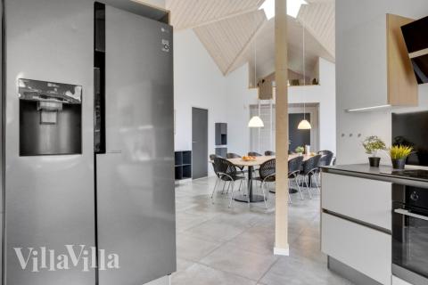 Kjøkkenet i luksushus nr. 570 er godt innrettet.