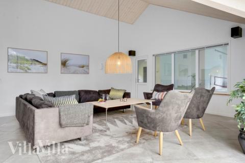 Sofakroken i luksushus nr. 570 i Vestjylland.