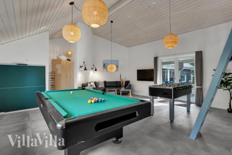 Aktivitetsrom i luksushus nr. 571 med 8 soverom og plass til 22 personer.