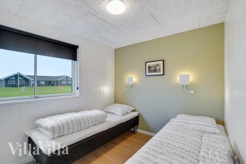 Et av de 9 soverommene i luksushus nr. 551 i Vestjylland.