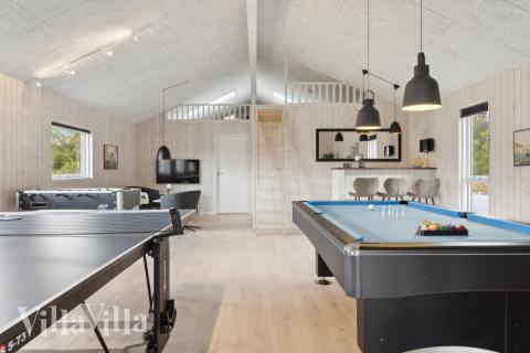 Aktivitetsrom i luksushus nr. 577 med 7 soverom og plass til 18 personer.