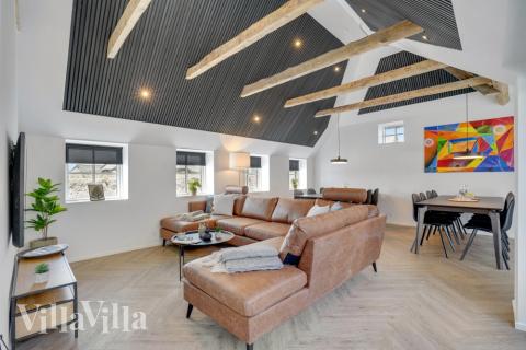 Sofakroken i luksushus nr. 580 i Vestjylland.