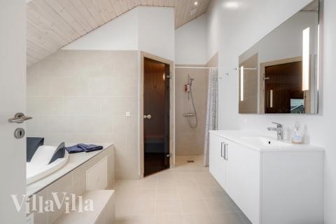 Et av badene i luksushus nr. 578