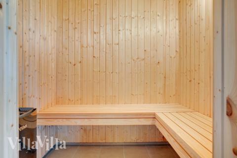 Nyt varmen i badstuen i luksushus nr. 579 til 26 personer