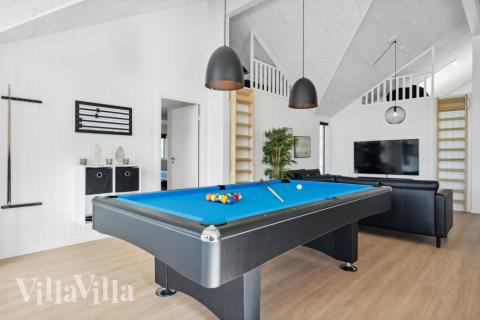 Konkurrer i feriehusets aktivitetsrom når dere besøker luksushus nr. 583 i Vestjylland.