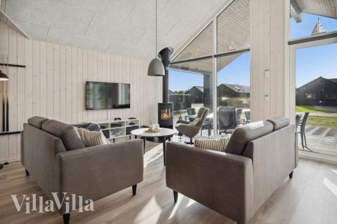 Aktivitetsrom i luksushus nr. 594 med 8 soverom og plass til 20 personer.