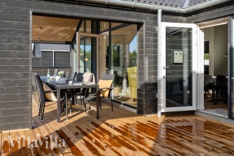Stor terrasse i luksushus nr. 599 i Sydjylland.