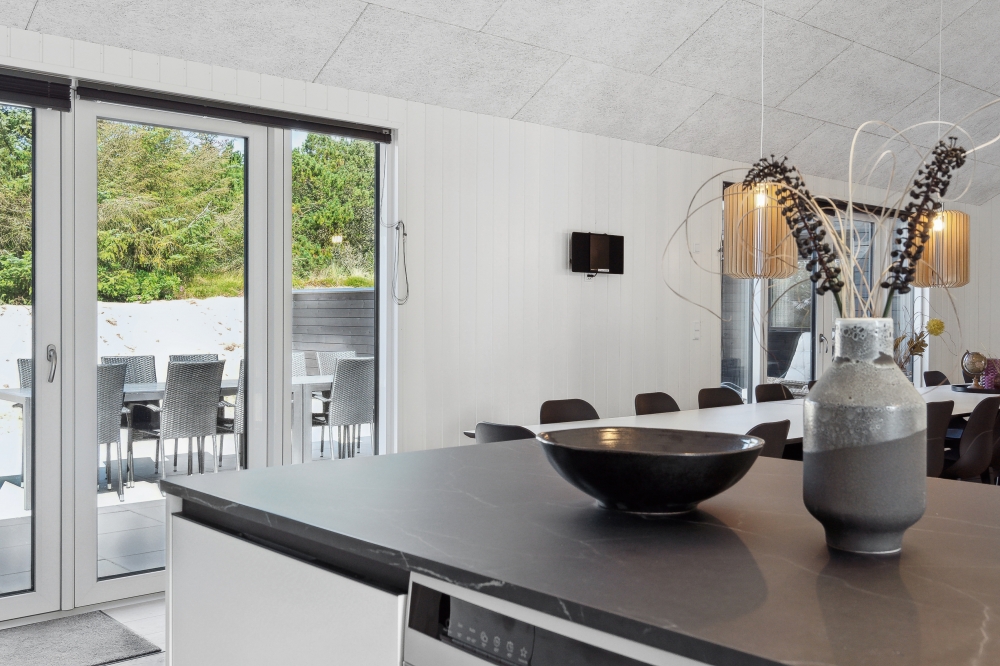 Kjøkkenet i luksushus nr. 585 er godt innrettet.