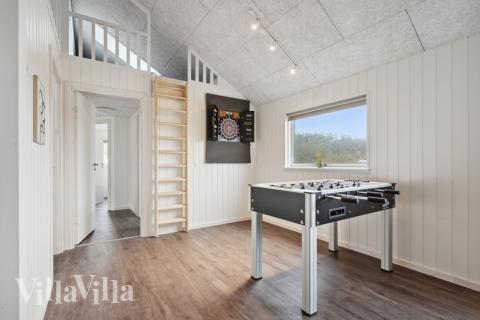 Aktivitetsrom i luksushus nr. 609 med 7 soverom og plass til 18 personer.