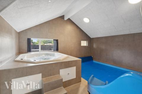 Luksushus nr. 611 har bl.a. et deilig boblebad