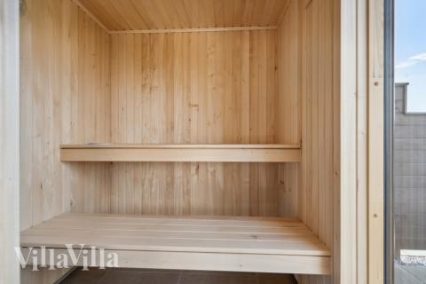 Nyt varmen i badstuen i luksushus nr. 617 til 14 personer