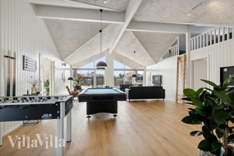 Aktivitetsrom i luksushus nr. 619 med 12 soverom og plass til 30 personer.